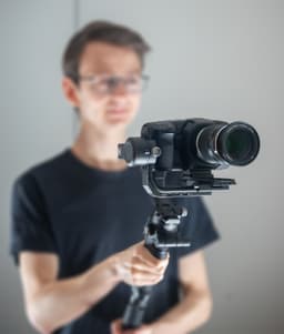Simon Hirschmann beim Werbefilm-Dreh