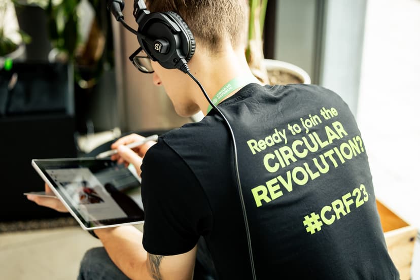Beispiel für innovative nachhaltige Lösungen: Re-Shirt